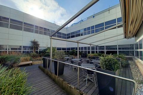Office to rent, Oldbury Bracknell RG12 8WS