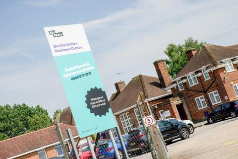 Office to rent, Alexander Rd St Albans AL2 1JG