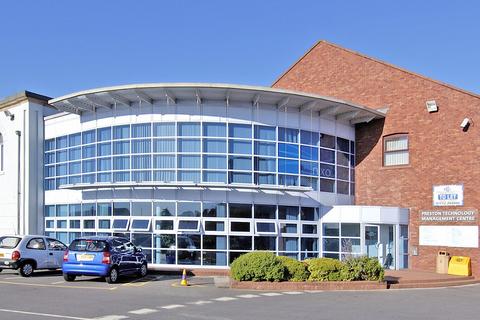 Office to rent, Marsh Ln Preston PR1 8UQ