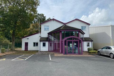 Office to rent, Mill Ln Whitchurch SY13 2HF