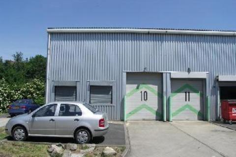 Warehouse to rent, Windsor Grove London SE27 9NT