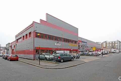 Warehouse to rent, Cowley Rd London W3 7XA