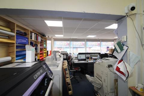 Retail property (high street) for sale, 11 Mandale Rd Thornaby TS17 6AW
