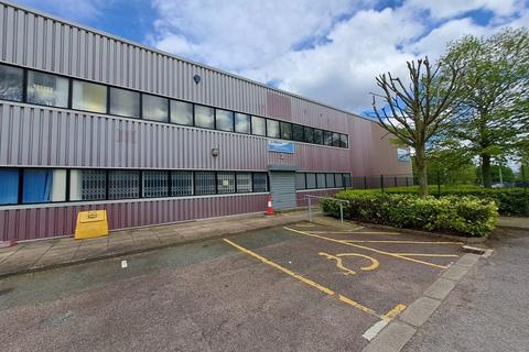 Warehouse to rent, Denbigh Hall Milton Keynes MK3 7QT