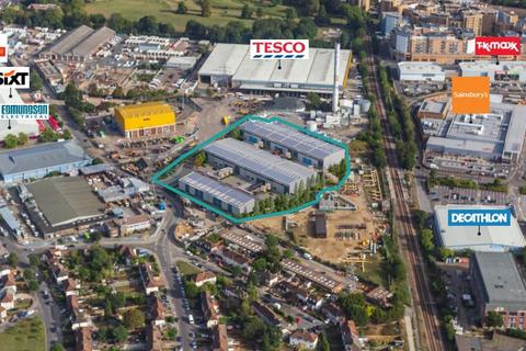 Warehouse to rent, Factory Ln Croydon CR0 3RL