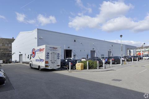 Retail property (high street) to rent, 145 Morden Rd Mitcham CR4 4DG