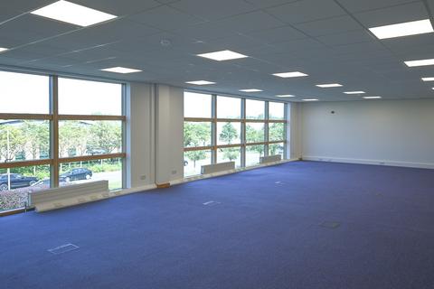 Warehouse to rent, Davy Ave Milton Keynes MK5 8NB