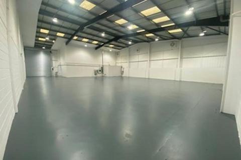 Warehouse to rent, Kendal Ave London W3 0RU