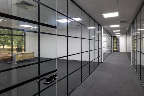 Office to rent, Milton Rd Uxbridge UB10 8PU