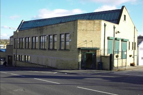 Office to rent, Albion Rd Bradford BD10 9TQ