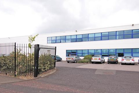 Warehouse to rent, Waterside Manchester M17 1WD