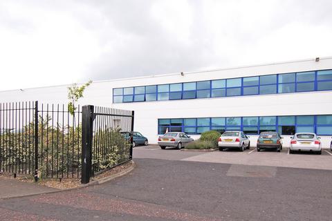 Warehouse to rent, Waterside Manchester M17 1WD