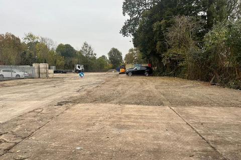Land to rent, Station Yard Ruislip HA4 9QZ
