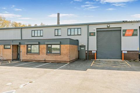 Warehouse to rent, Transpennine Trading Estate, Gorrells Way Rochdale OL11 2PX