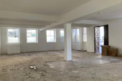 Office for sale, Wellington Sq Minehead TA24 5LH