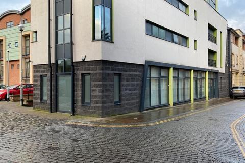 Office to rent, 30 Half Moon Ln Gateshead NE8 2AA