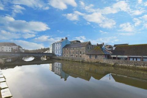 Office to rent, 12 Victoria Pl Haverfordwest SA61 2LP