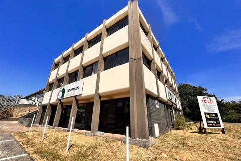 Warehouse for sale, Duncan Rd Park Gate SO31 1BX