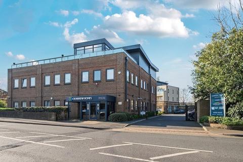 Office to rent, 201 Pinner Rd Northwood HA6 1BX