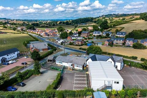 Mixed use for sale, School Newtown SY16 4LW