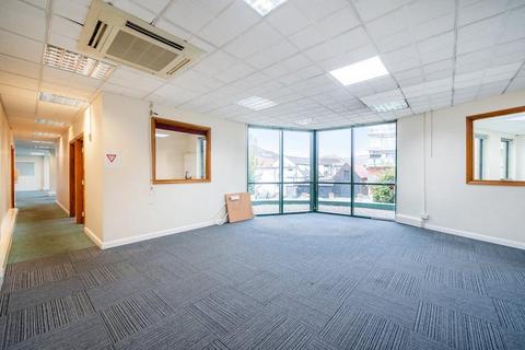Warehouse to rent, Marlborough Hl Harrow HA1 1UD