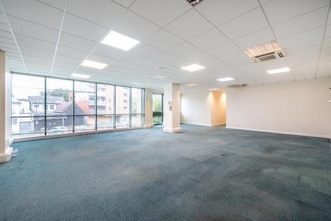 Warehouse to rent, Marlborough Hl Harrow HA1 1UD