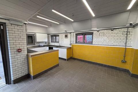 Restaurant to rent, 1 The Avenue London E4 9LB