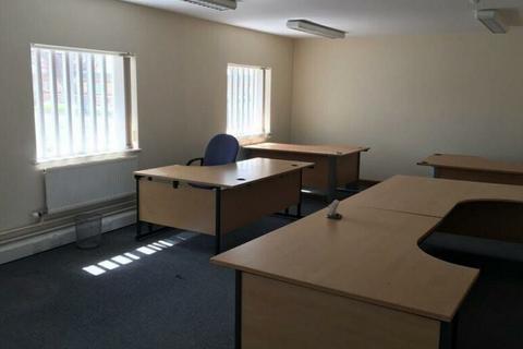 Distribution warehouse to rent, Ashwell Rd Oakham LE15 7TU