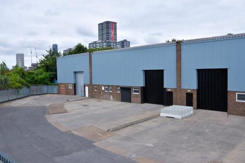 Warehouse to rent, 22 Hythe Rd London NW10 6RT