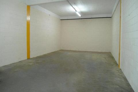 Distribution warehouse to rent, 9 Osram Rd Wembley HA9 7NG