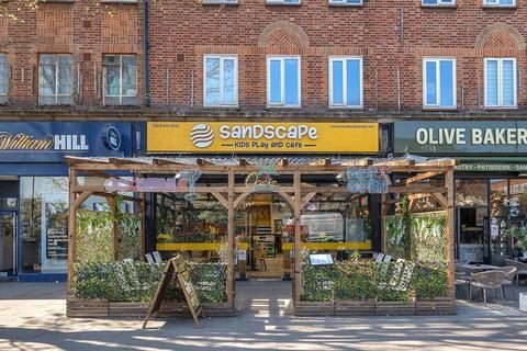 Restaurant to rent, 93 Stroud Green Rd London N4 3PX