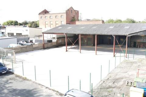 Warehouse to rent, 11 Sherdley Rd Preston PR5 5LP