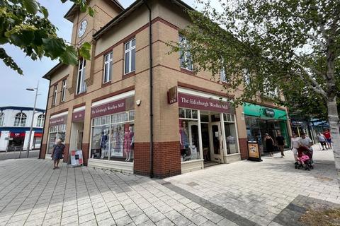 Retail property (high street) to rent, 68A-70A Pier Ave Clacton On Sea CO15 1NH