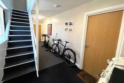 Distribution warehouse to rent, 7-8A Spital Rd Maldon CM9 6TR