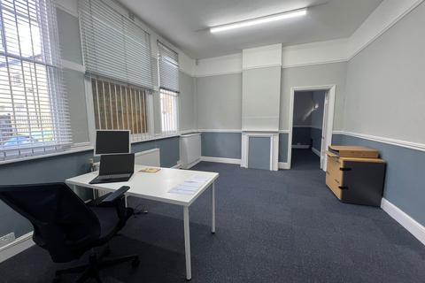 Office to rent, 30 Mill St Bedford MK40 3HD
