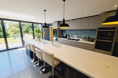 7 Rookery Close, Fetcham, Leatherhead, KT22 9BG