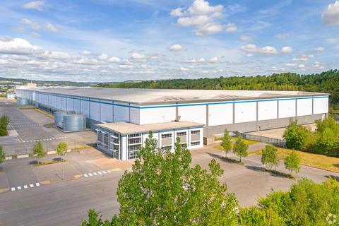 Distribution warehouse to rent, Europa Way Sheffield S9 1TQ