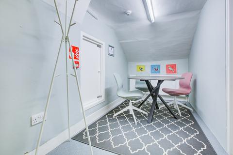 Office to rent, West Common Harpenden AL5 2JD
