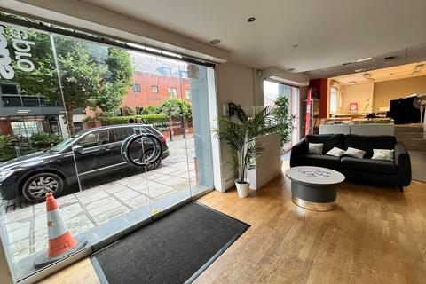 Office to rent, 13 Queen Sq Bristol BS1 4NT