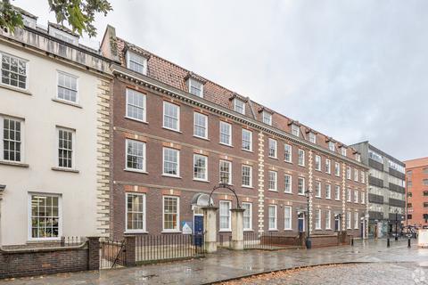 Office to rent, 43 Queen Sq Bristol BS1 4QP