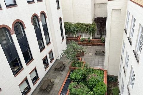 Office to rent, 43 Queen Sq Bristol BS1 4QP