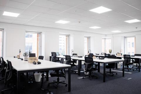 Office to rent, 27 King St Leeds LS1 2HL
