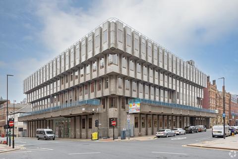 Office to rent, 27 King St Leeds LS1 2HL