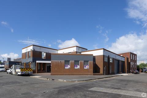 Warehouse to rent, Shefford Rd Birmingham B6 4PL