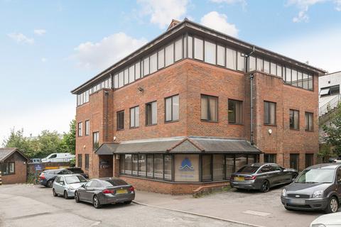 Office to rent, 286C Chase Rd London N14 6HF