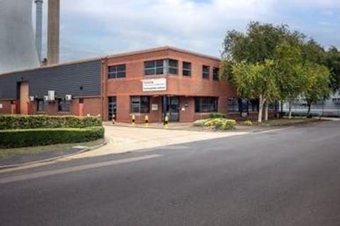 Warehouse to rent, 706-707 Stirling Rd Slough SL1 4ST
