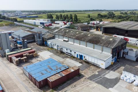 Property to rent, Rye Harbour Rd Rye TN31 7TE
