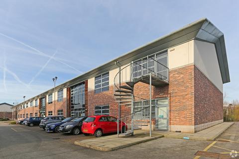 Office to rent, Lake View Dr Nottingham NG15 0HT