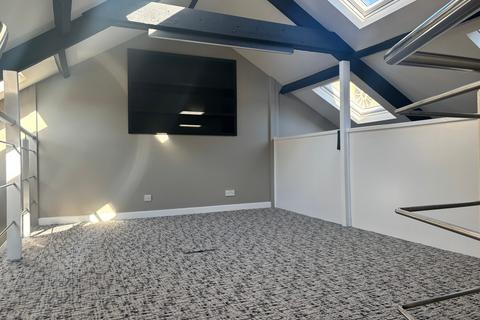 Office to rent, 18 Monmouth Pl Bath BA1 2AY