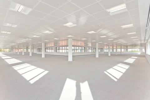 Office to rent, Westacott Way Maidenhead SL6 3QH